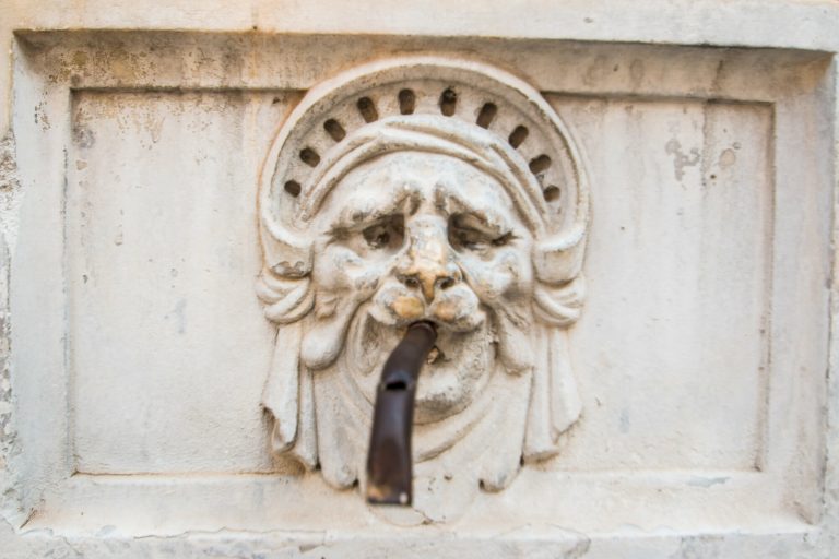 Bocca d'acqua